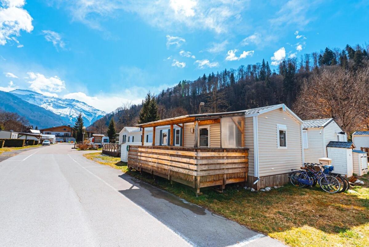 Bungalow 3 Chambres Pour 6 Pers Avec Climatisation Camping 3 Etoiles Samoëns Zewnętrze zdjęcie